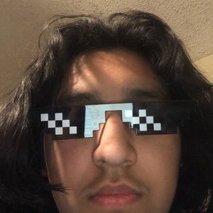 Meet your Posher, Javier